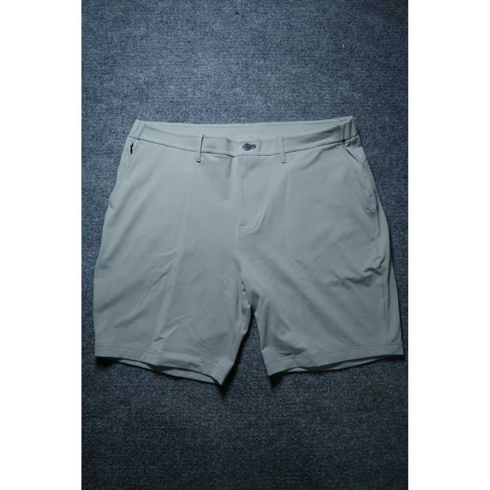 Public Rec All Day Every Day Short Mens 40 Light Olive Green Performance Stretch